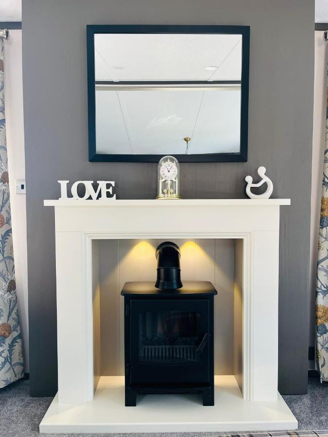 Brackencroft With Hot Tub Holiday home York